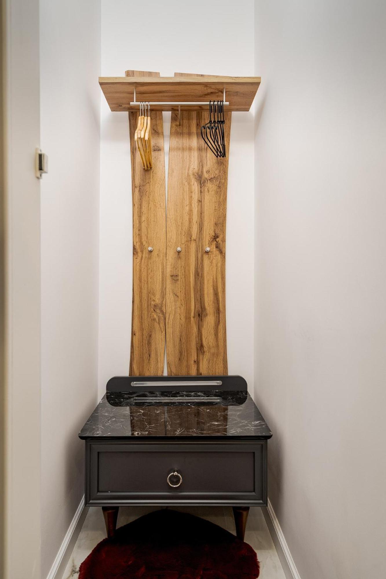 Cooper And Wood Elegance Orizont Galleries Букурещ Екстериор снимка
