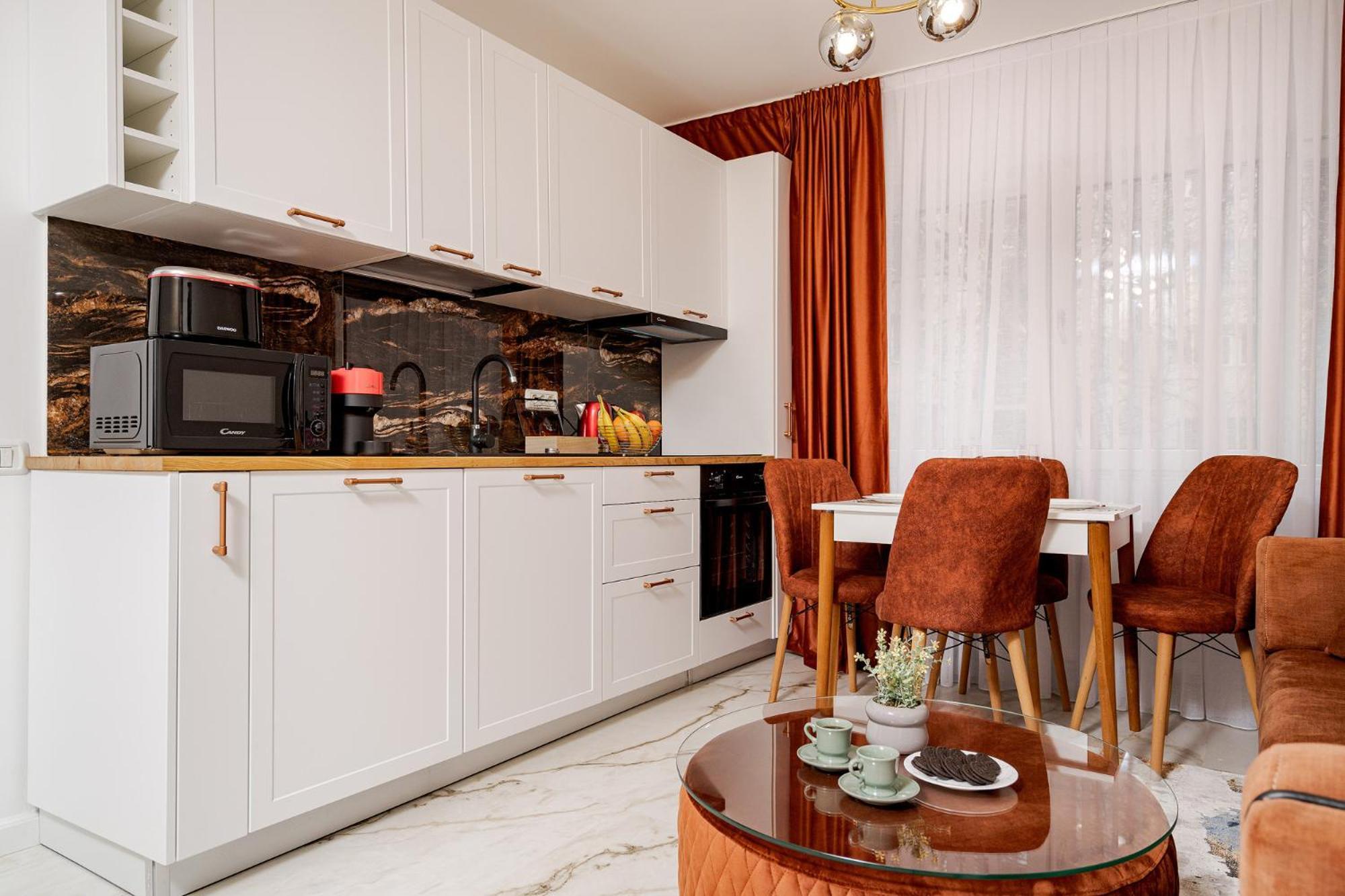 Cooper And Wood Elegance Orizont Galleries Букурещ Екстериор снимка